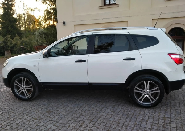 Nissan Qashqai+2 cena 34900 przebieg: 151100, rok produkcji 2013 z Suchedniów małe 121